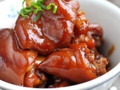 红焖猪脚的做法