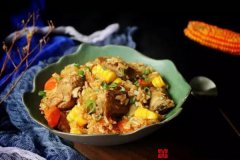 排骨土豆焖饭